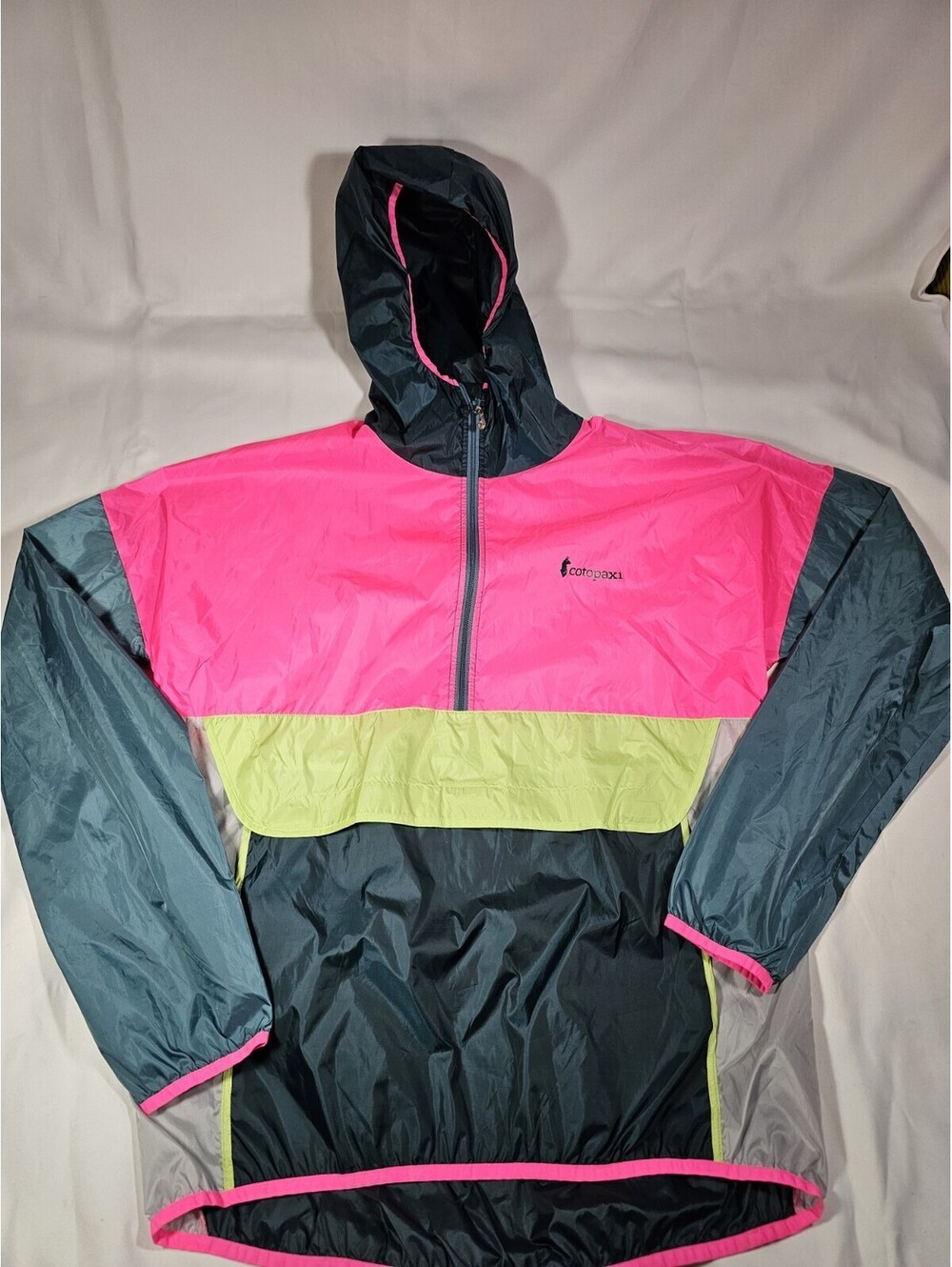 Cotopaxi Jacket Women's MXL  Multicolor Hooded Windbreaker Full Zip Lightweight
